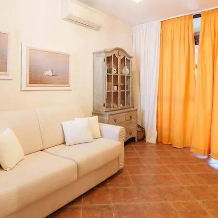 Incanto Retreat With Terrace - Golfo Aranci Appartement *